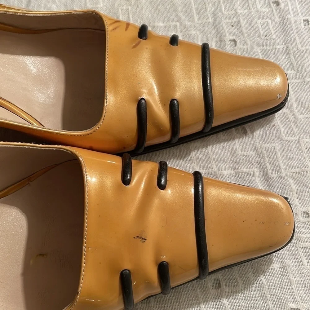 Chanel Semi Point Mustard Black Detail Slingback Shoe